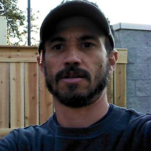 Meet your Posher, Robbie - Picture 2 of 8